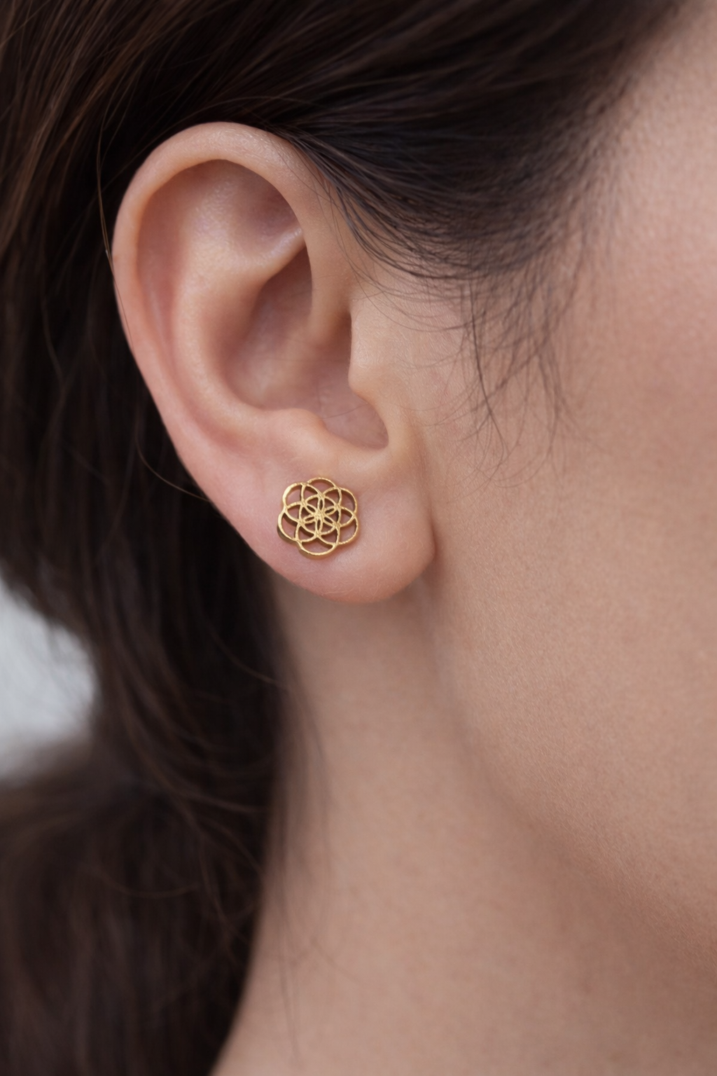 Paslanmaz çelik Yaşam Çiçeği (Flower of Life) küpesi